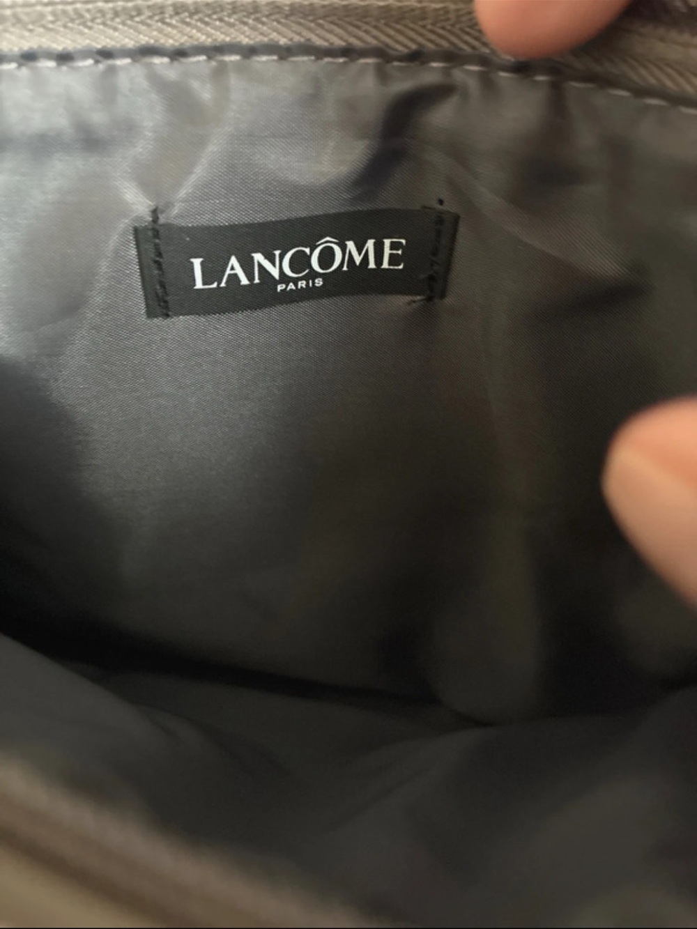 Lancôme Metallic Pewter Cosmetic Pouch - Picture 5 of 5